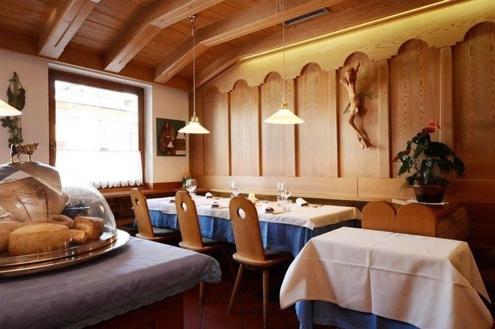 Post Hotel Moena Eksteriør billede
