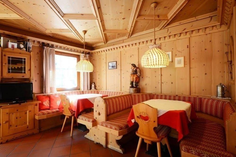 Post Hotel Moena Eksteriør billede